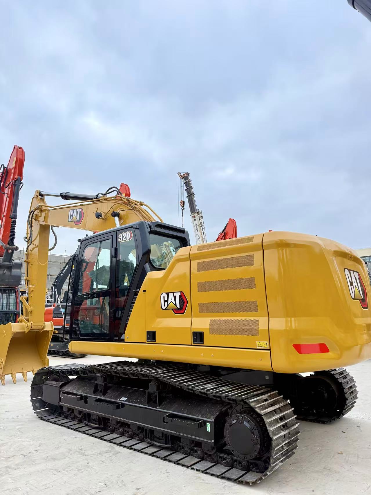 2023 Used excavator 20 ton CAT320 with C7.1