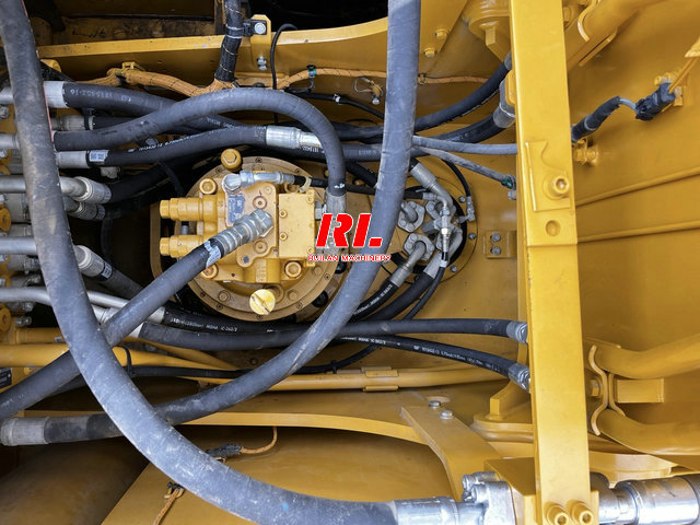CAT320GX