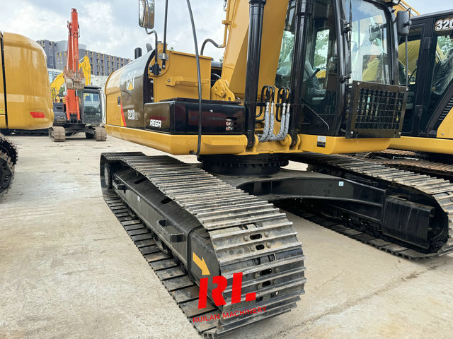 CAT323D2L 