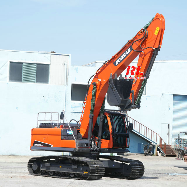 DX225 